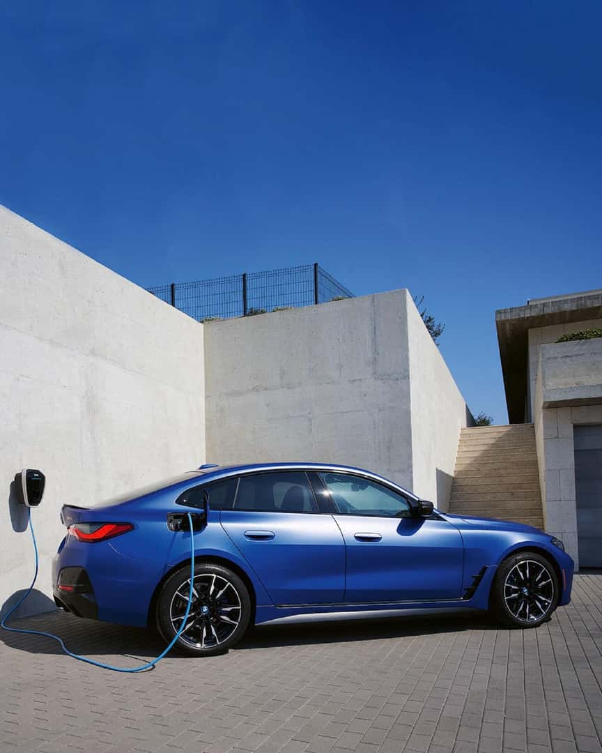 BMW i4