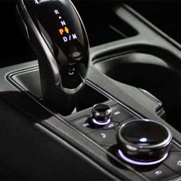 2022 Cadillac XT4 interior gear shift and console controls