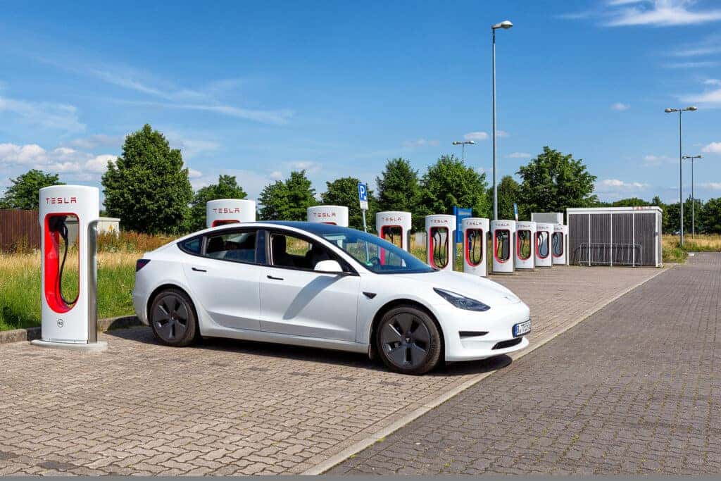 Tesla SuperCharger Station
