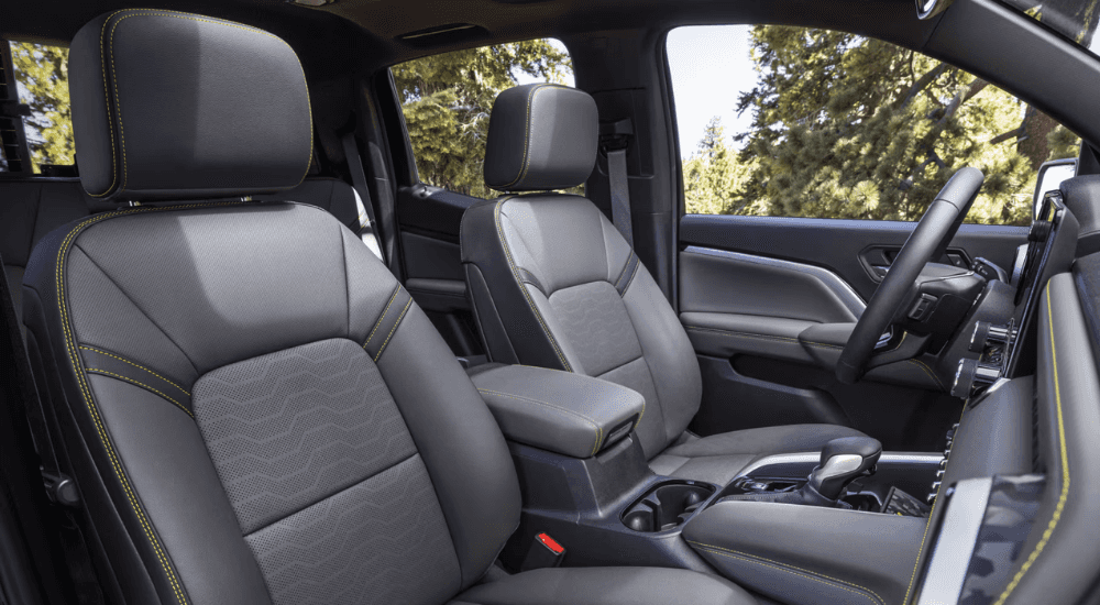 Grey interior of a 2026 Chevy Colorado for sale