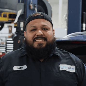 Lucio Cruz