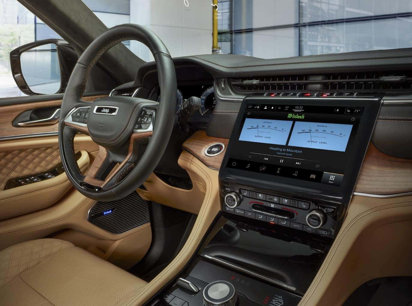 Jeep Grand Cherokee L Technology