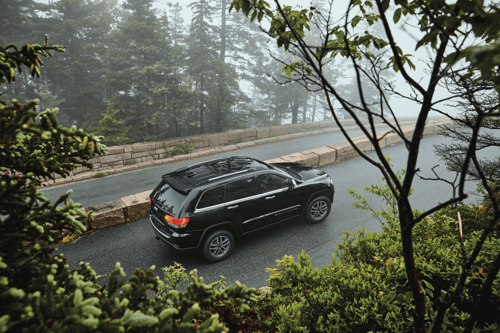 2022 Jeep Grand Cherokee WK Rear