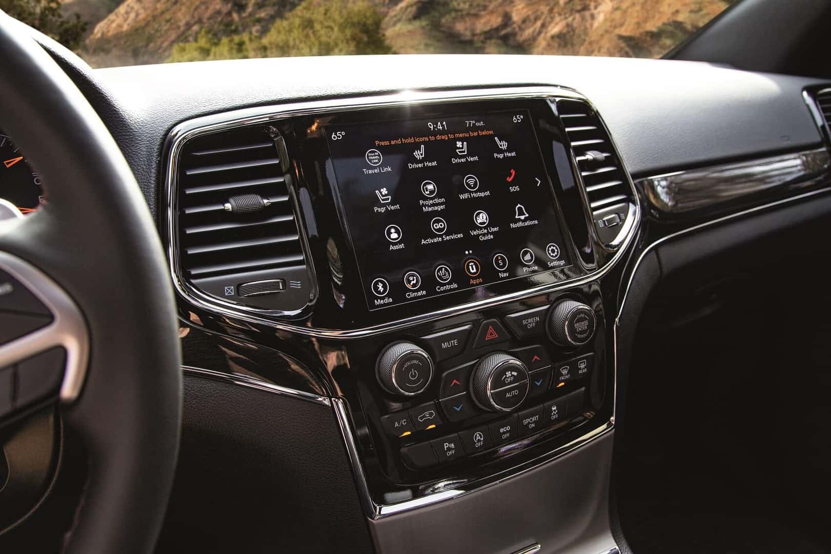 Jeep Grand Cherokee vs Ford Explorer: An Inside Look