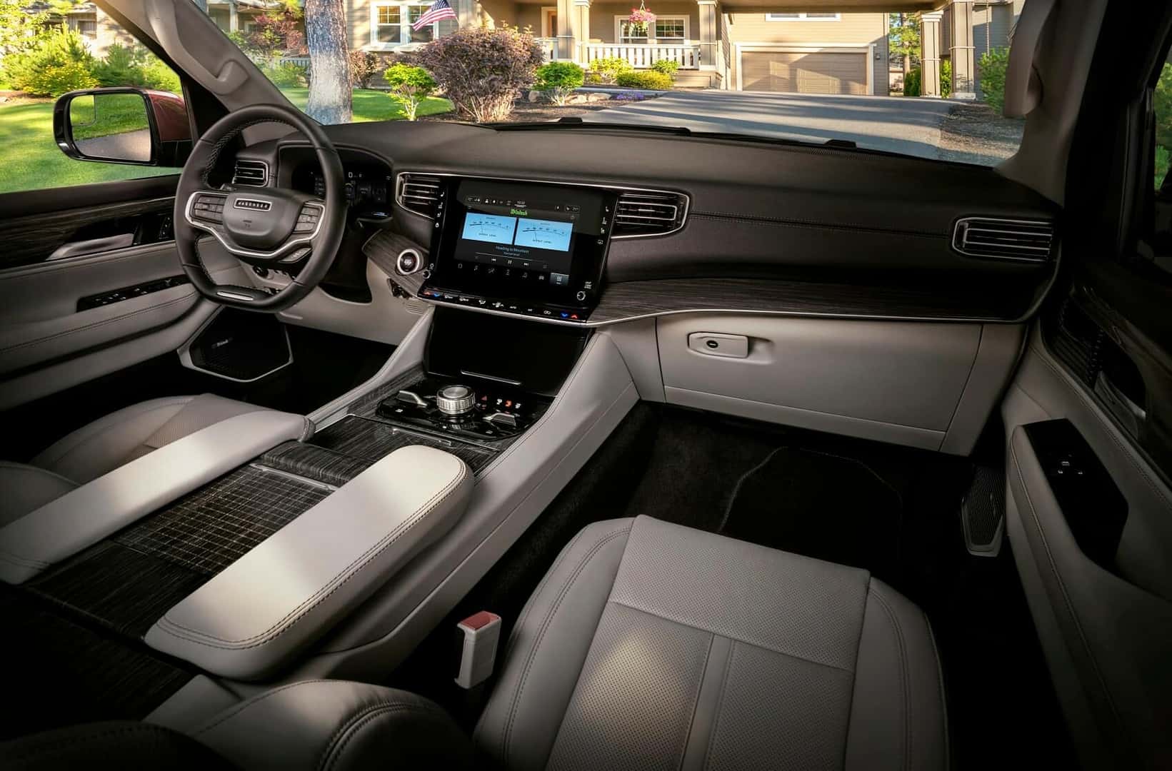 Wagoneer Technology—A Driver-Centric Cockpit