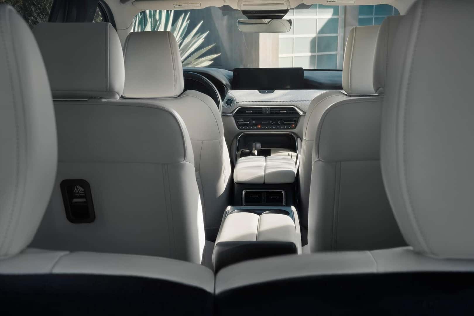 Luxury and Comfort Inside the MAZDA CX-90