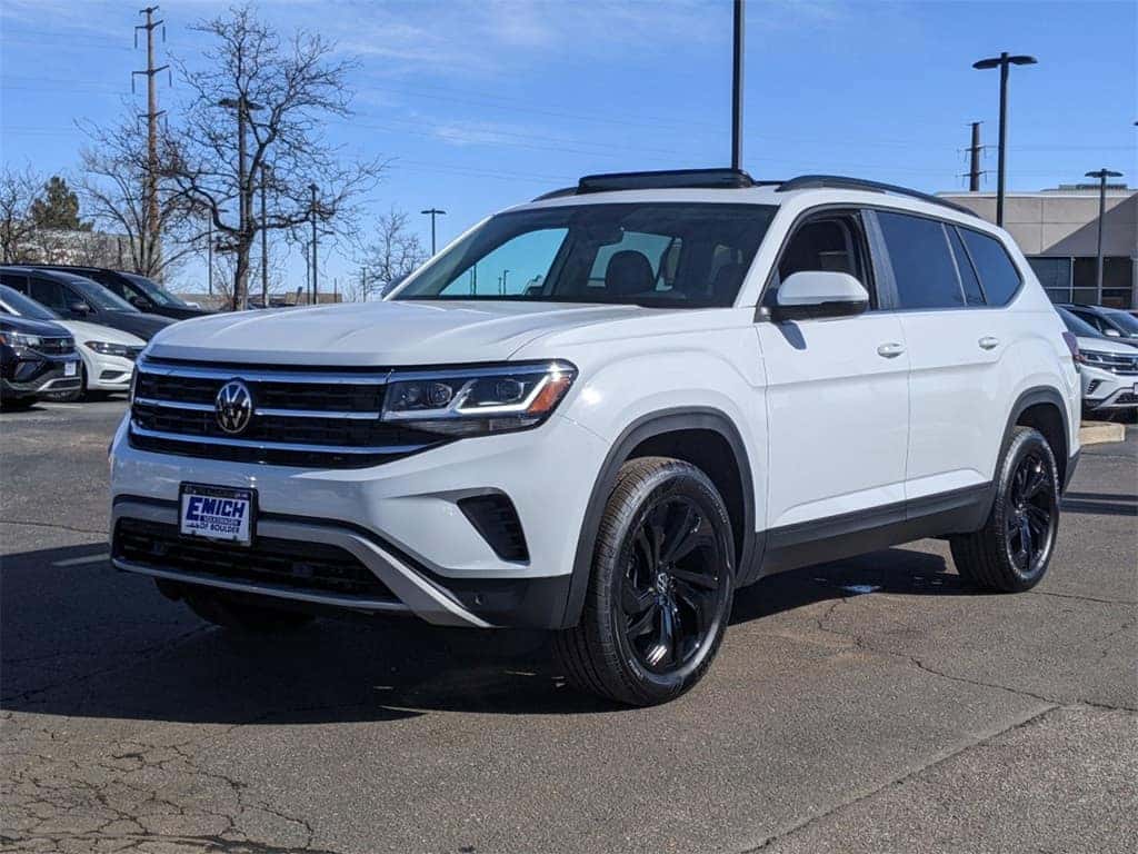 2023 Volkswagen Atlas SE w/ Technology - Emich VW of Boulder 