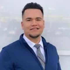Oscar Flores