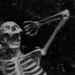 A screaming skeleton