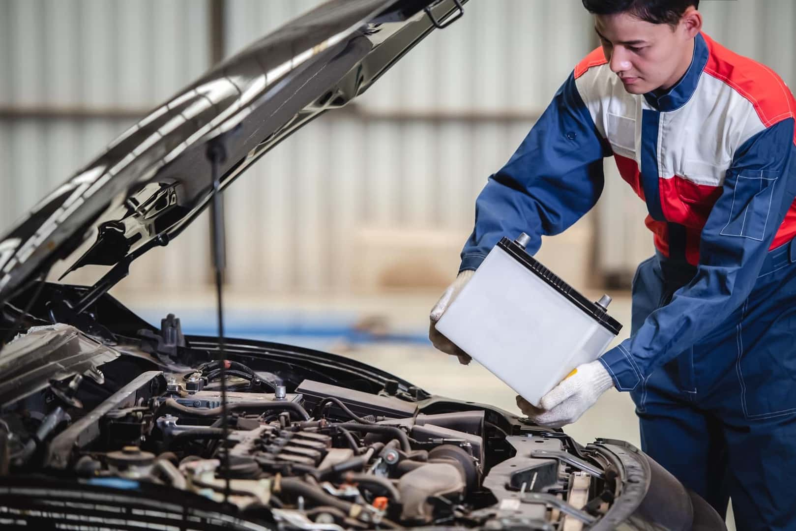 Car store battery replacement