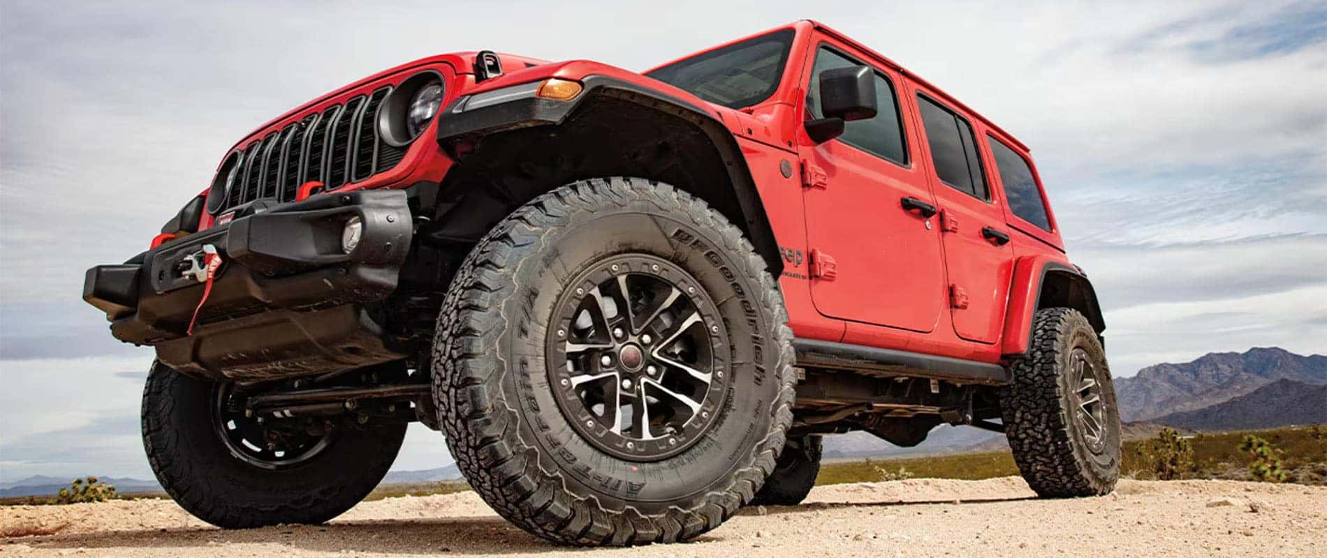 Mac Jeep Dealership near Salem, OR