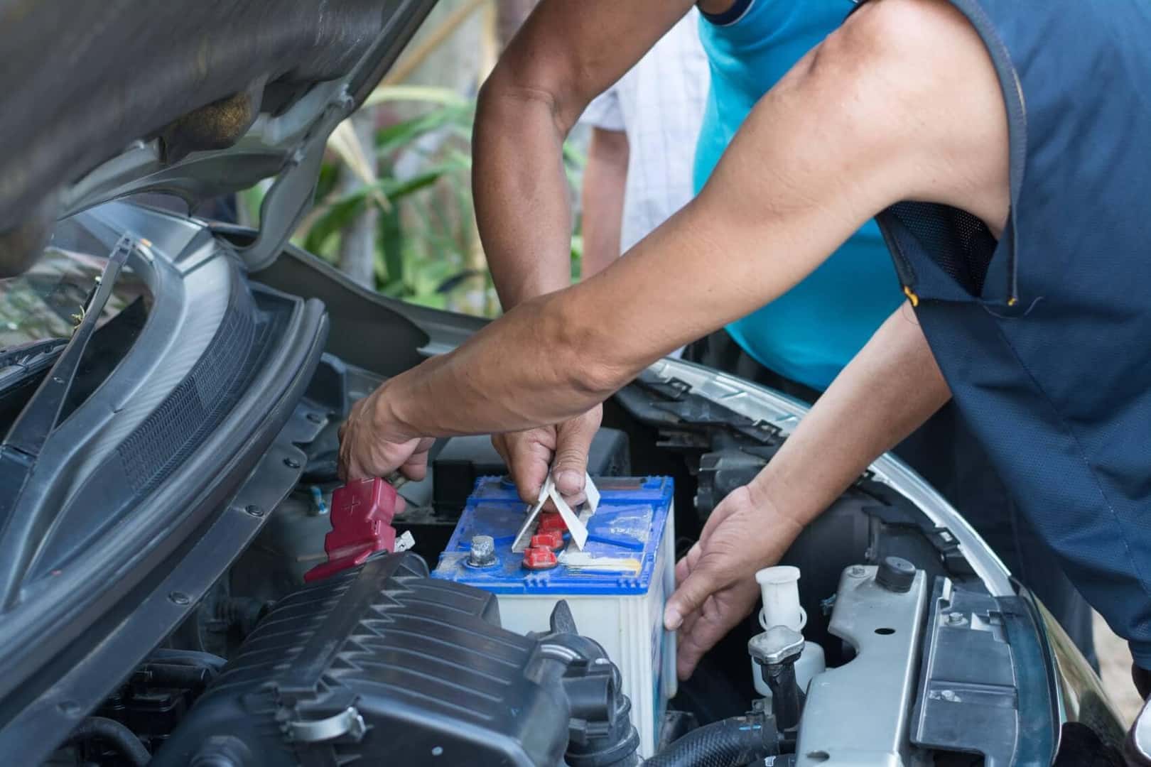 How to Jump a Car Without Jumper Cables
