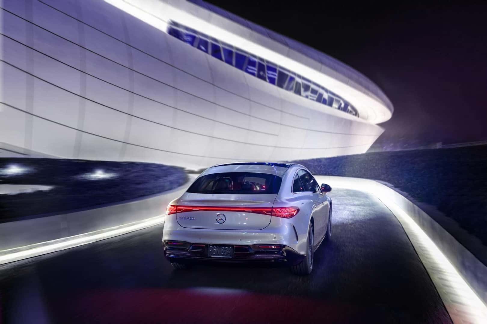 2022 Mercedes-Benz EQS MPG