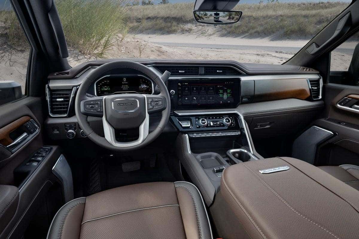 GMC Sierra 1500 Denali Interior Tech