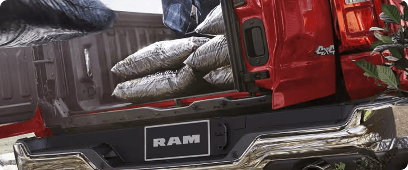 MAXIMUM PAYLOAD CAPACITY OF UP TO 2,360 POUNDS*