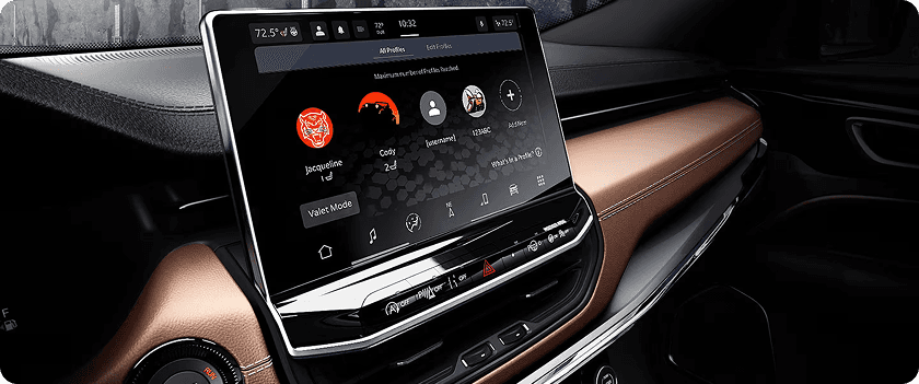 10.1-INCH TOUCHSCREEN
