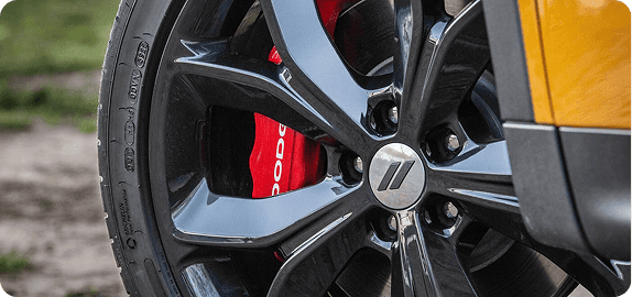 SEGMENT-EXCLUSIVE AVAILABLE BREMBO BRAKES*