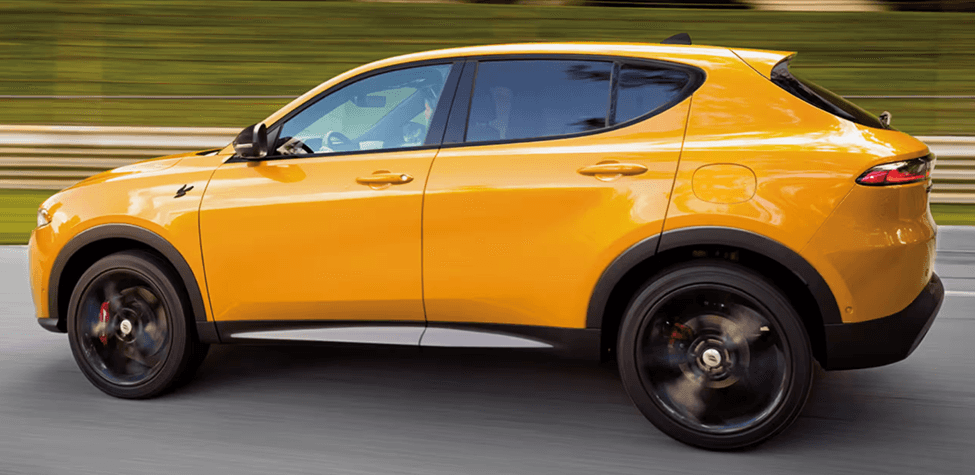 Dodge-Hornet-Brings-Big-Power-to-Florence-Streets-in-Compact-SUV-Package