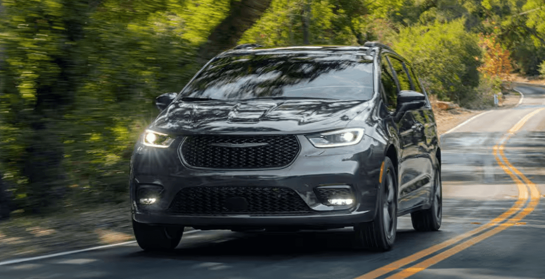 The 2026 Chrysler Pacifica for sale in Florence, AL at Singing River CDJR