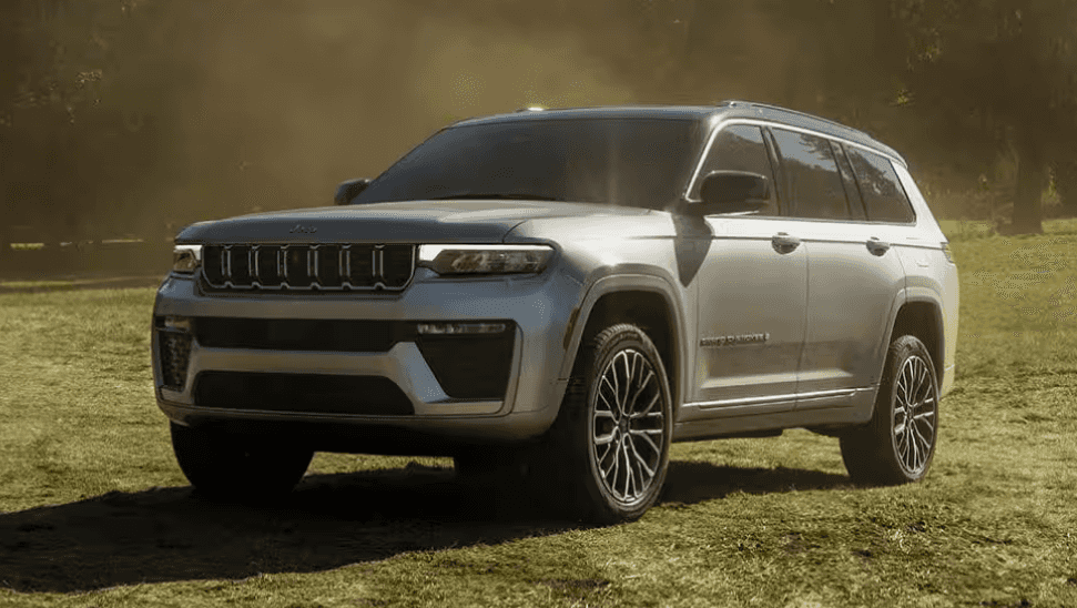 Looking to Buy the 2026 Jeep Grand Cherokee Laredo Full-Size SUV in Florence, AL?