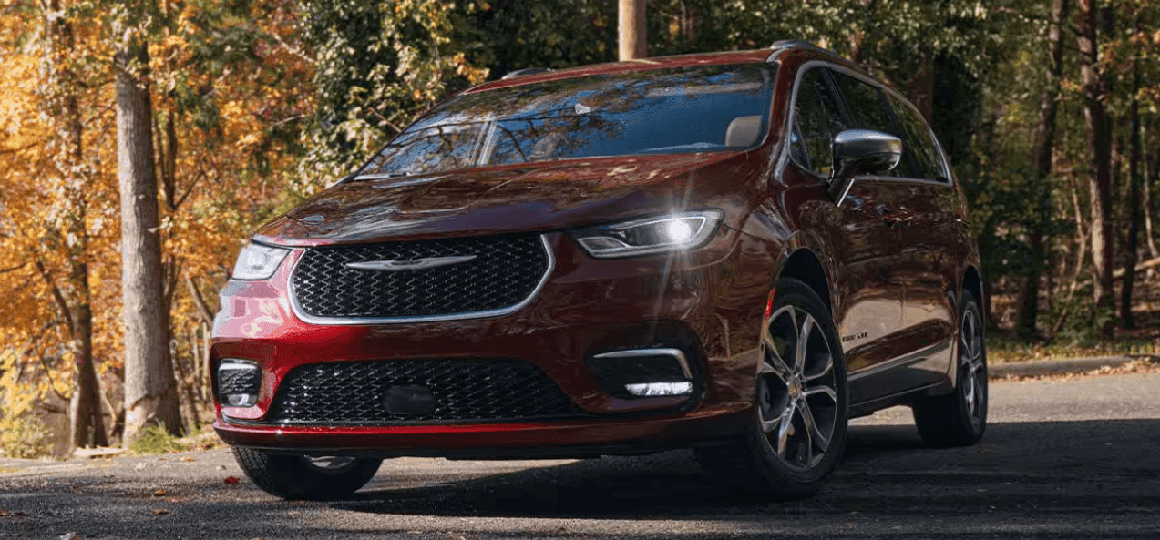 The 2026 Chrysler Pacifica for sale in Florence, AL in Singing River CDJR