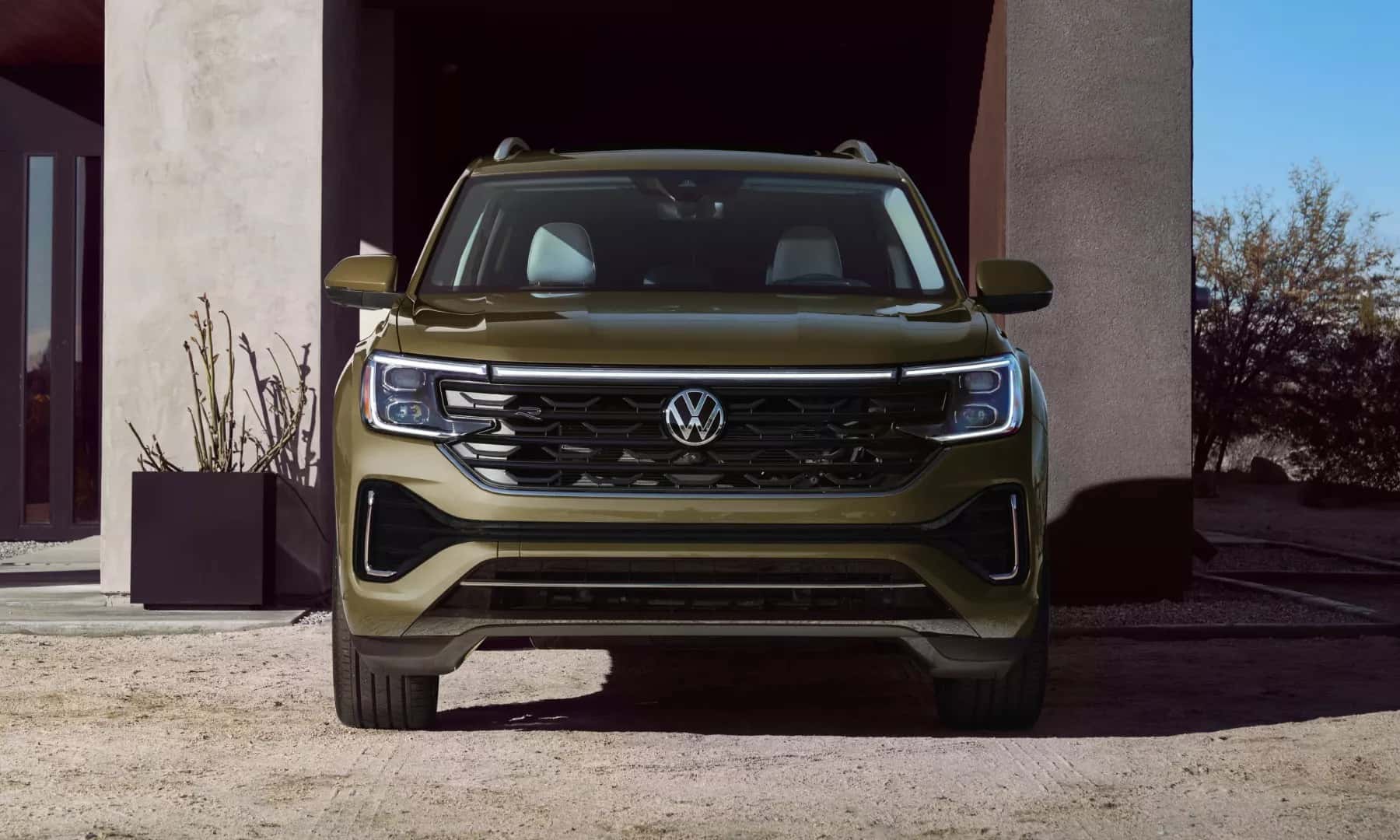 Green 2026 VW Atlas