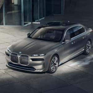 BMW i7