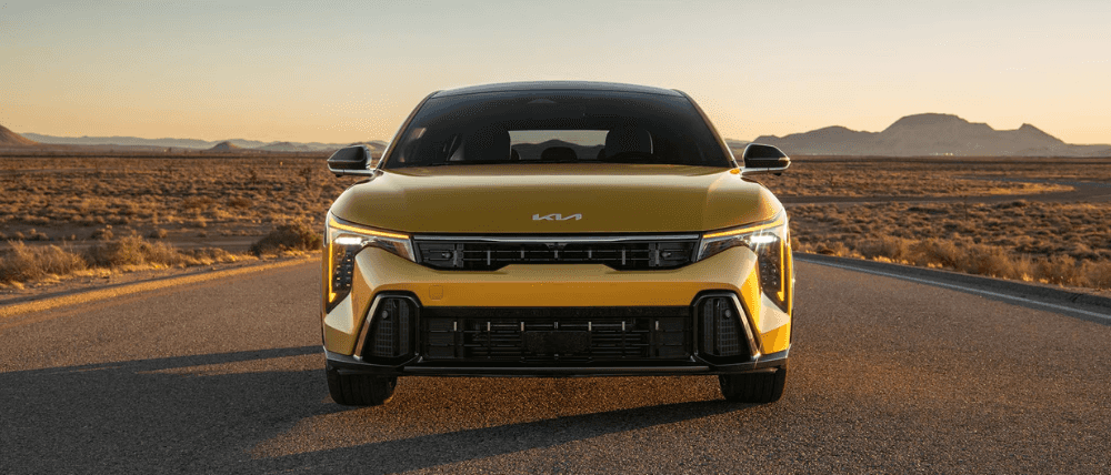 Kia K4 Hatchback Gallery 1