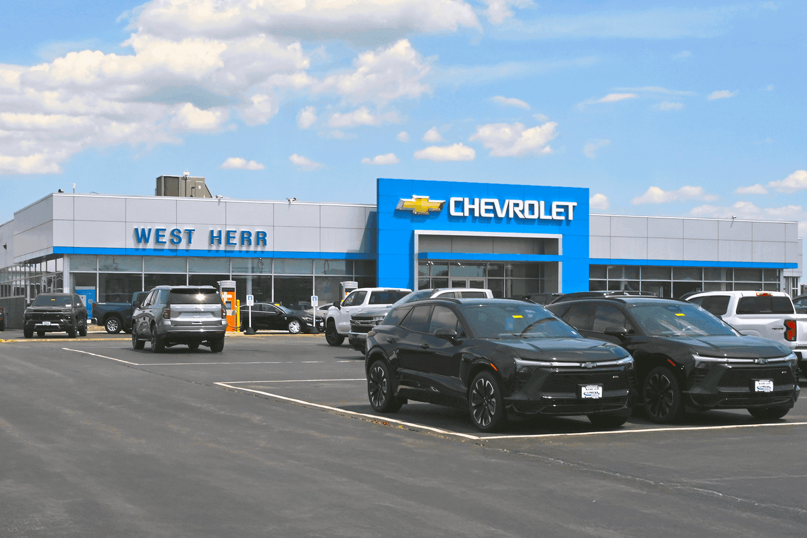 West Herr Chevrolet of East Syracuse in New York selling new and used Chevrolet as well as a wide selection of pre-owned vehicles